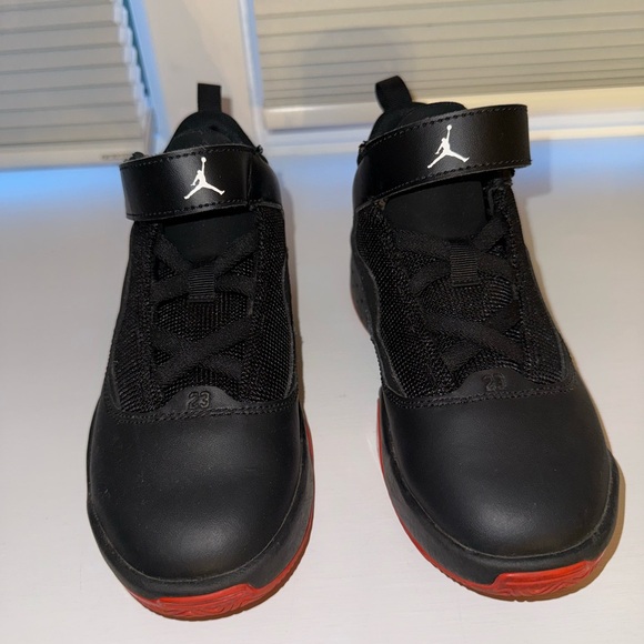 Jordan Kids Black and Red Sneakers - Picture 1 of 7